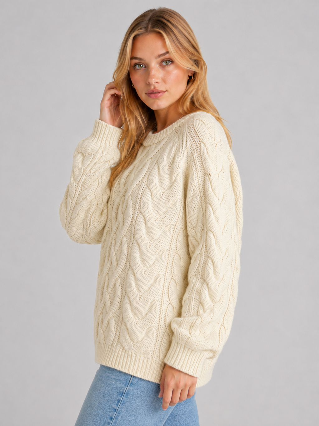 Women's Cream Chunky Cable Knit Jumper