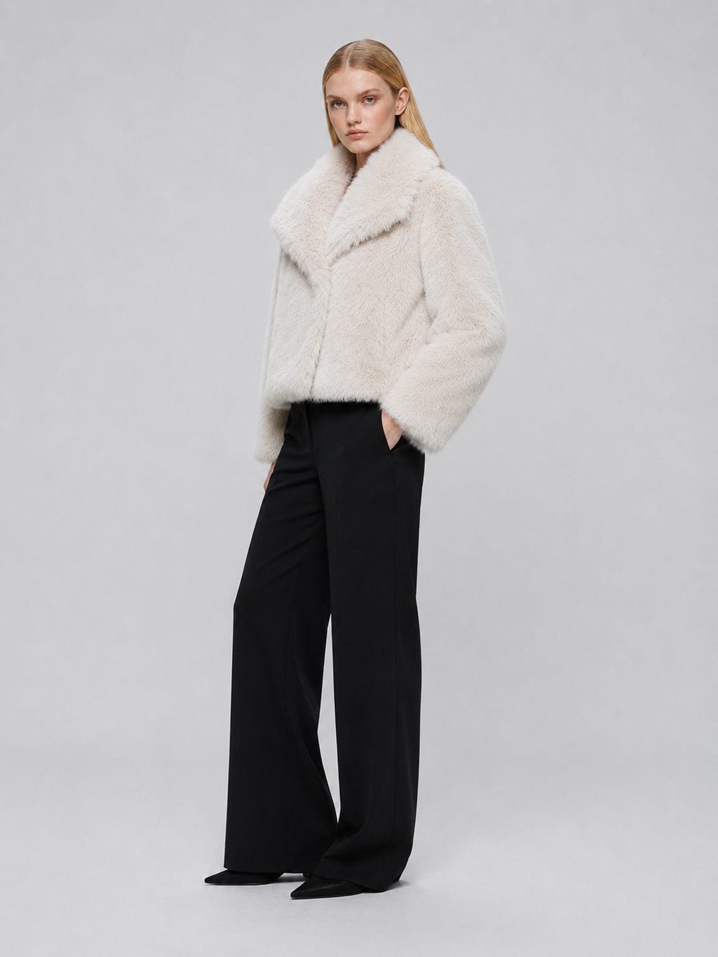 Women's Cropped Winter Faux Fur Jacket