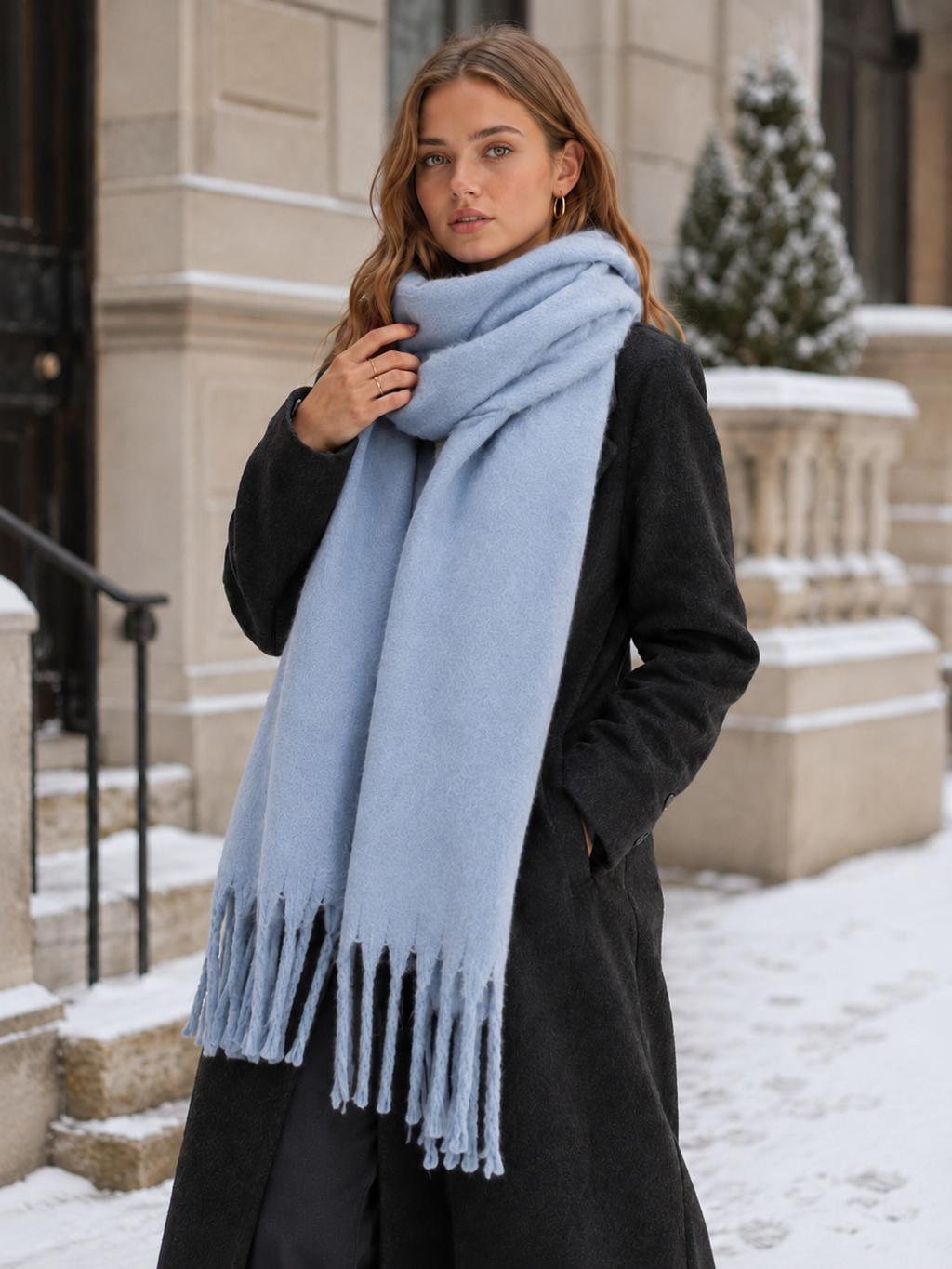 Women's Oversized Tassel Scarf