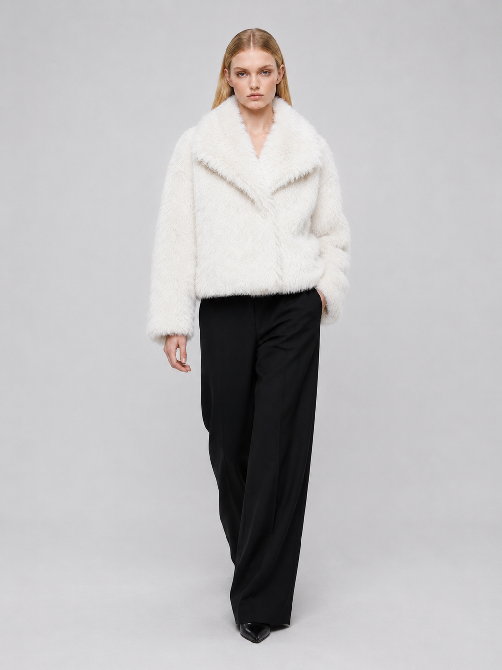 Women's Cropped Winter Faux Fur Jacket