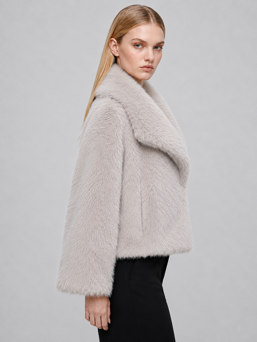 Women's Cropped Winter Faux Fur Jacket