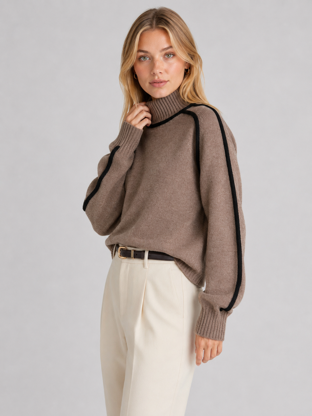 Women's Turtleneck Contrast-Trim Knit Jumper