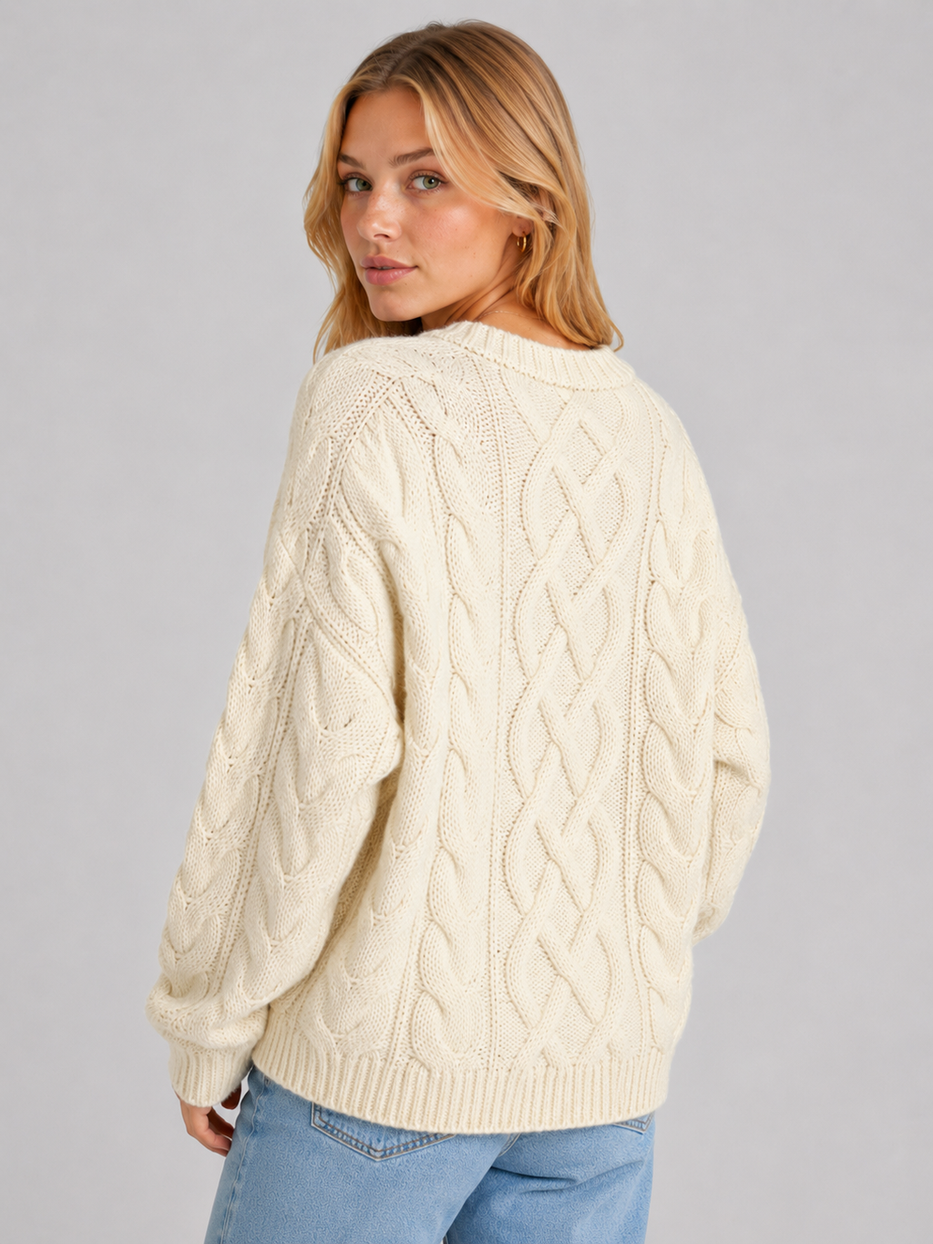 Women's Cream Chunky Cable Knit Jumper