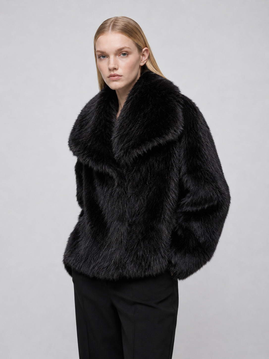 Women's Cropped Winter Faux Fur Jacket